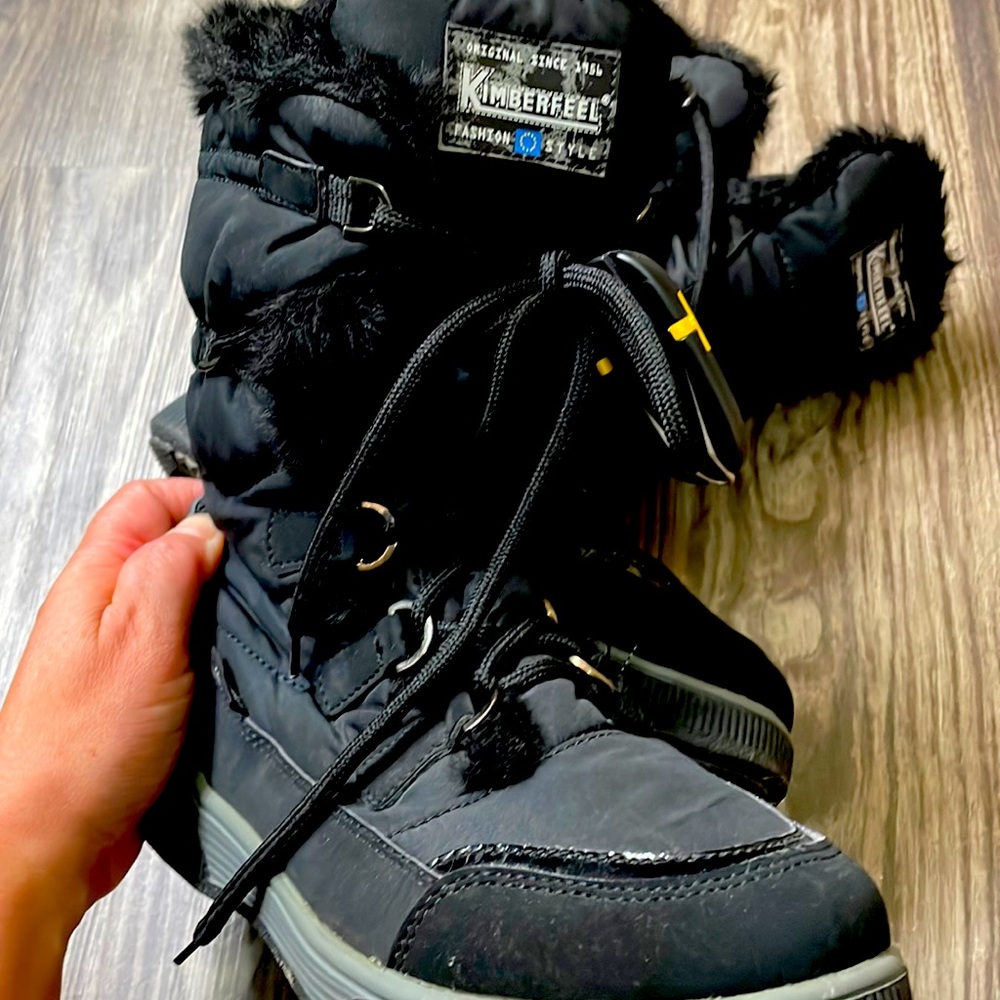 Kimberfell snow/ice boots with convertible spike system